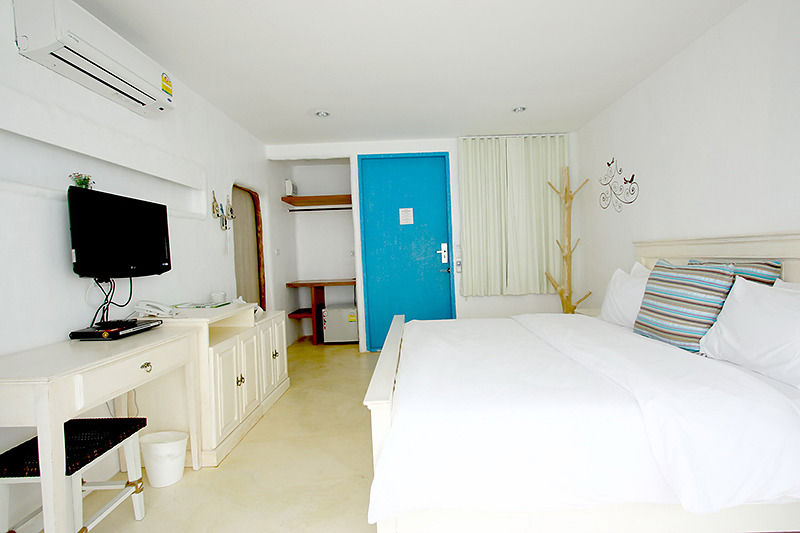 Costa Village Pool Villa Praia de Jomtien Exterior foto